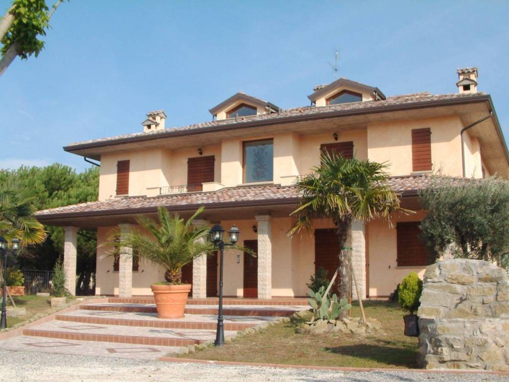 appartamento in affitto a Cervia in zona Pinarella