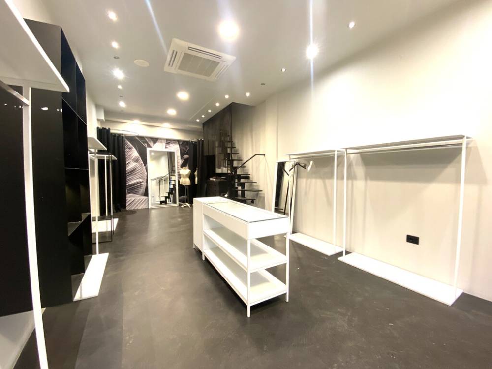 negozio in affitto a Cervia in zona Milano Marittima