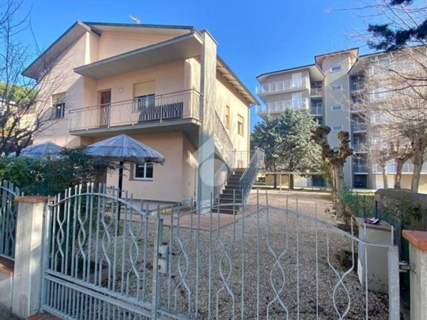 appartamento in affitto a Cervia in zona Pinarella