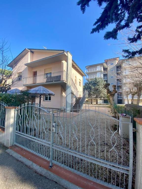 appartamento in affitto a Cervia in zona Pinarella