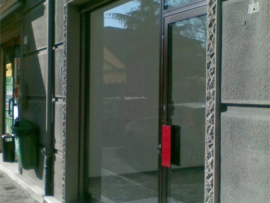 negozio in affitto a Cervia in zona Milano Marittima