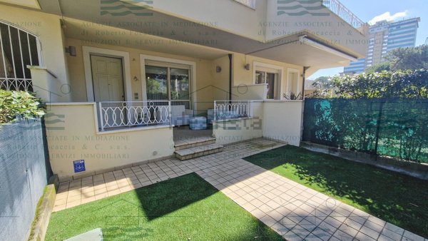 appartamento in affitto a Cervia in zona Milano Marittima