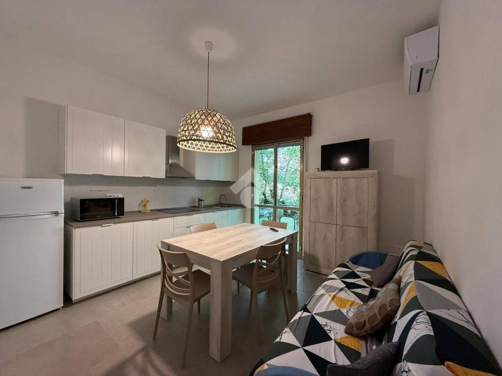 appartamento in affitto a Cervia in zona Pinarella