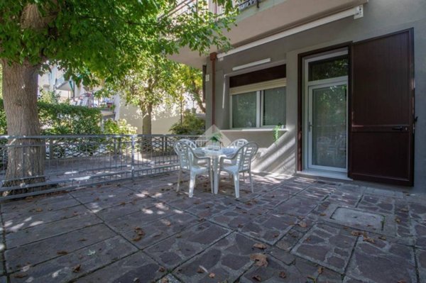 appartamento in affitto a Cervia in zona Pinarella