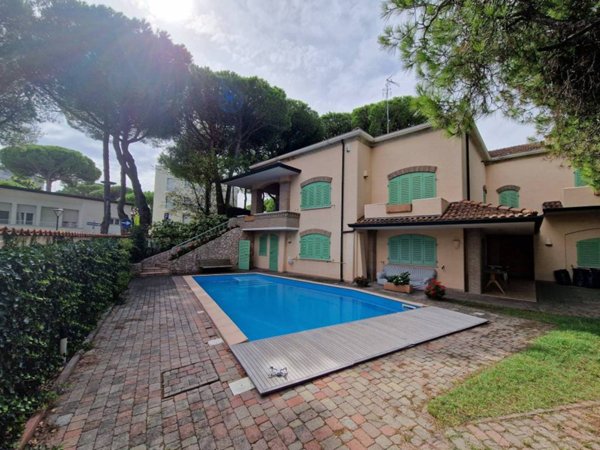 appartamento in affitto a Cervia in zona Milano Marittima