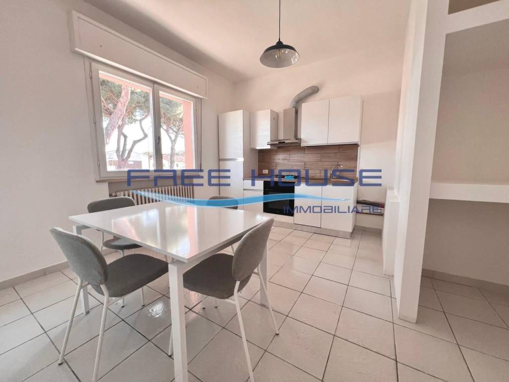 appartamento in affitto a Cervia in zona Pinarella