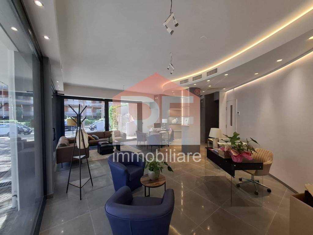 ufficio in affitto a Cervia in zona Milano Marittima