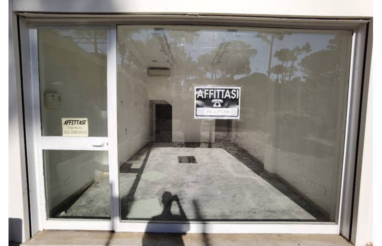 negozio in affitto a Cervia in zona Milano Marittima