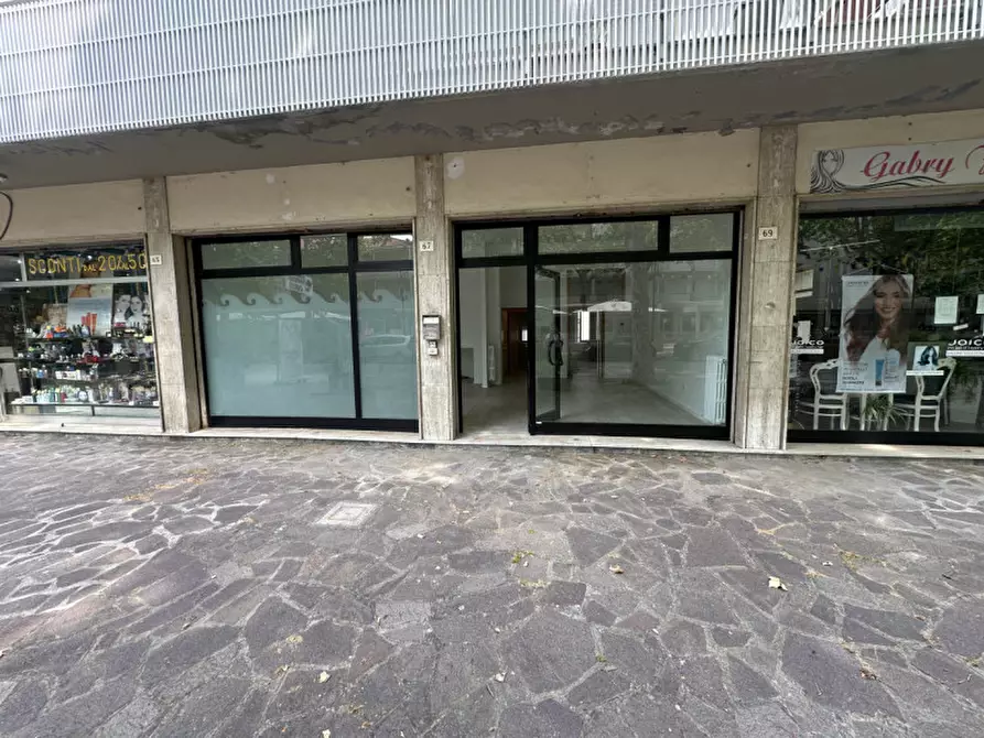 negozio in affitto a Cervia