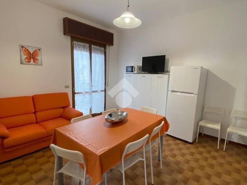 appartamento in affitto a Cervia in zona Pinarella