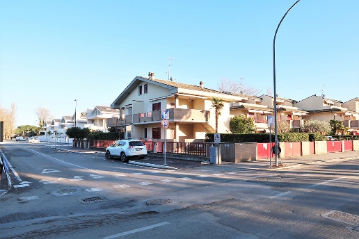 appartamento in affitto a Cervia in zona Pinarella