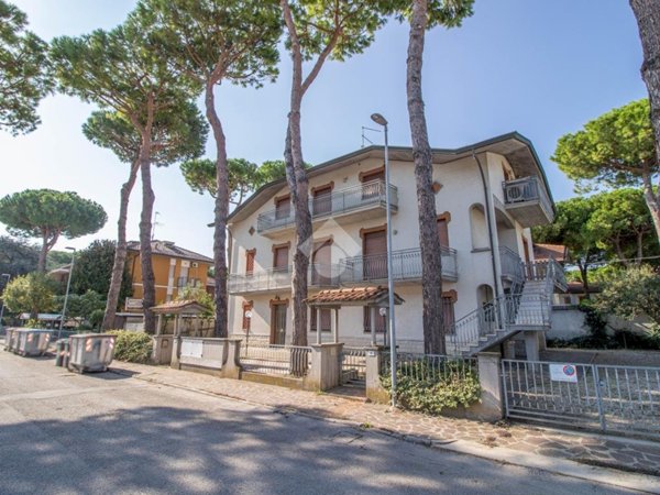 appartamento in affitto a Cervia in zona Pinarella