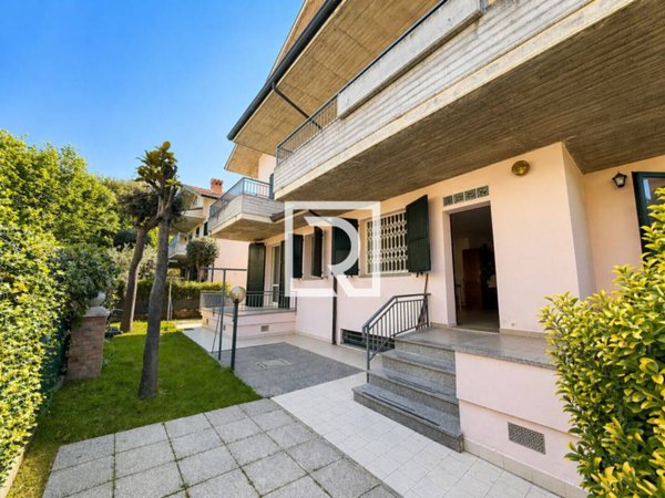 appartamento in affitto a Cervia in zona Pinarella