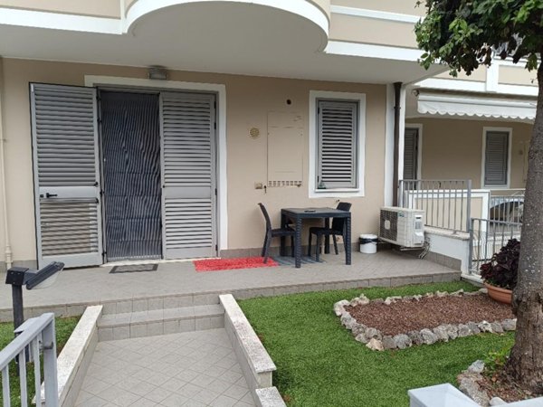 appartamento in affitto a Cervia in zona Pinarella