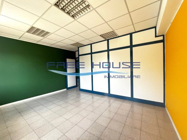 ufficio in affitto a Cervia in zona Milano Marittima
