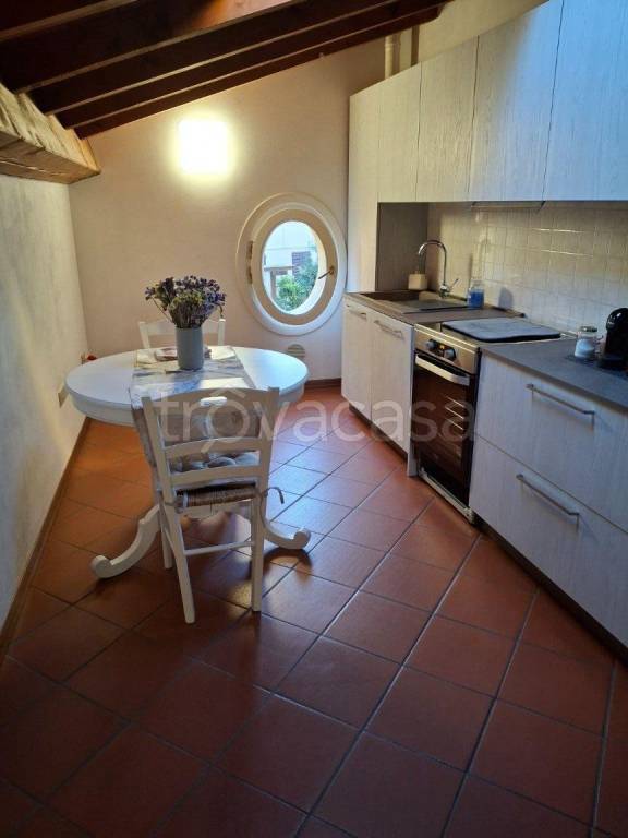 appartamento in affitto a Faenza in zona Centro Storico