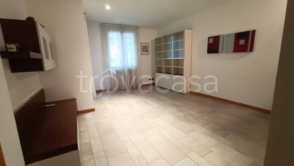 casa indipendente in affitto a Faenza