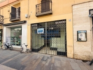negozio in affitto a Faenza in zona Centro Storico