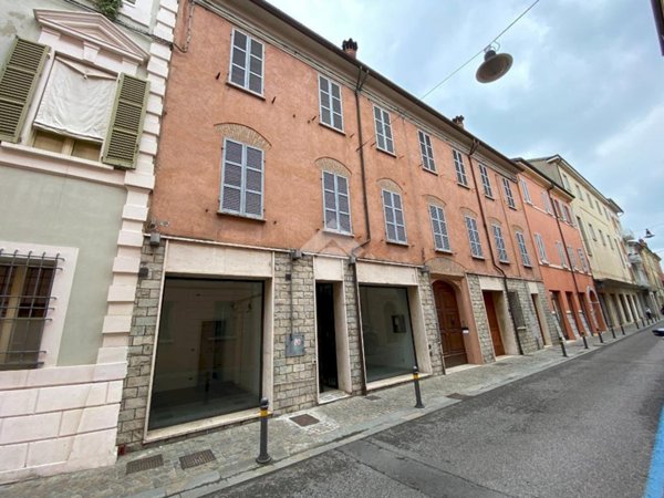 negozio in affitto a Lugo