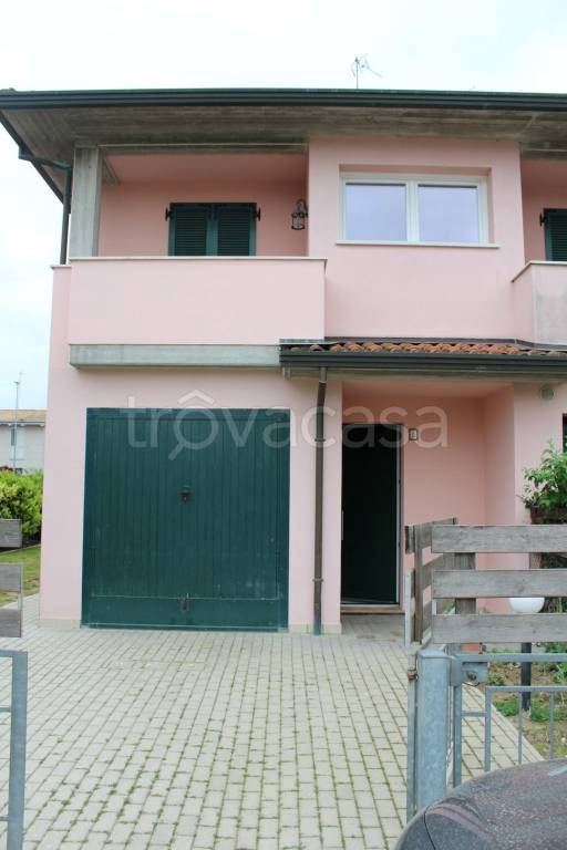 casa indipendente in affitto a Lugo