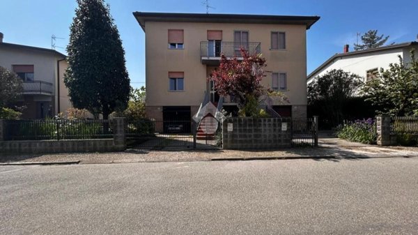 appartamento in affitto a Massa Lombarda