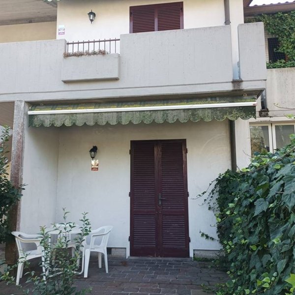 quadrivano in affitto a Ravenna in zona Punta Marina Terme