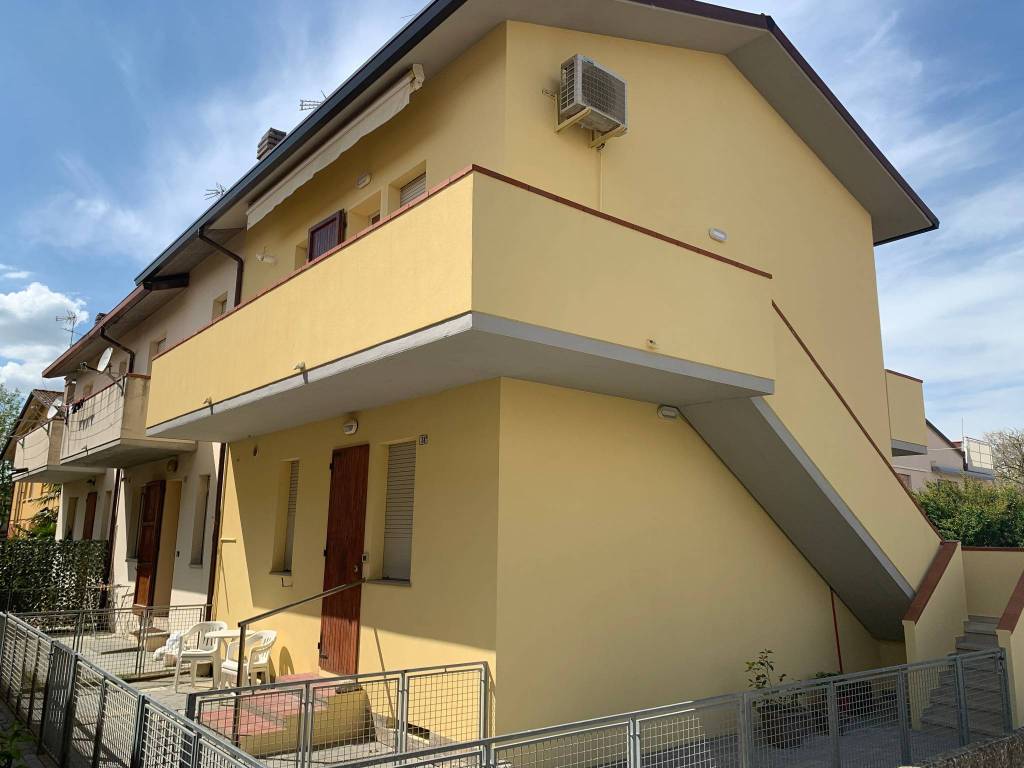 appartamento in affitto a Ravenna in zona Casal Borsetti