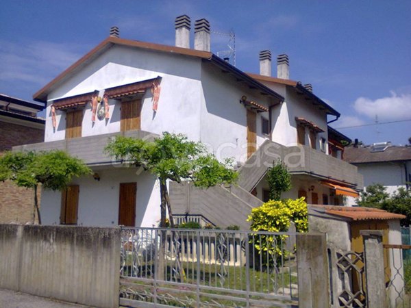 appartamento in affitto a Ravenna in zona Lido di Dante