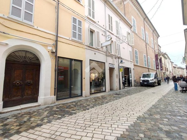 negozio in affitto a Ravenna in zona Centro Storico