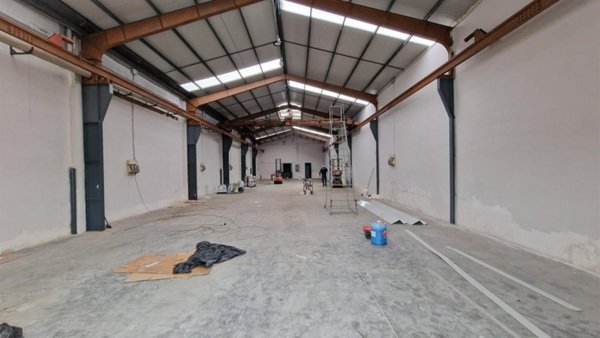 locale commerciale in affitto a Ravenna in zona Classe