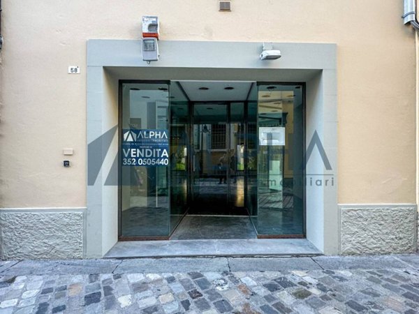 negozio in affitto a Ravenna in zona Centro Storico