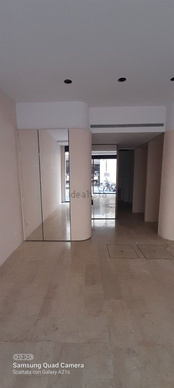 negozio in affitto a Ravenna in zona Centro Storico