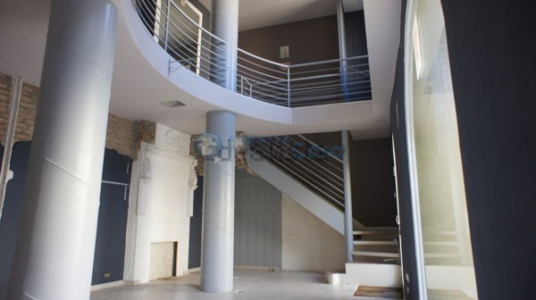 locale commerciale in affitto a Ravenna in zona Centro Storico