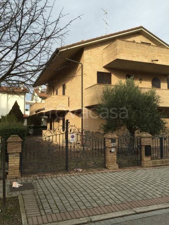 appartamento in affitto a Ravenna in zona Lido di Savio