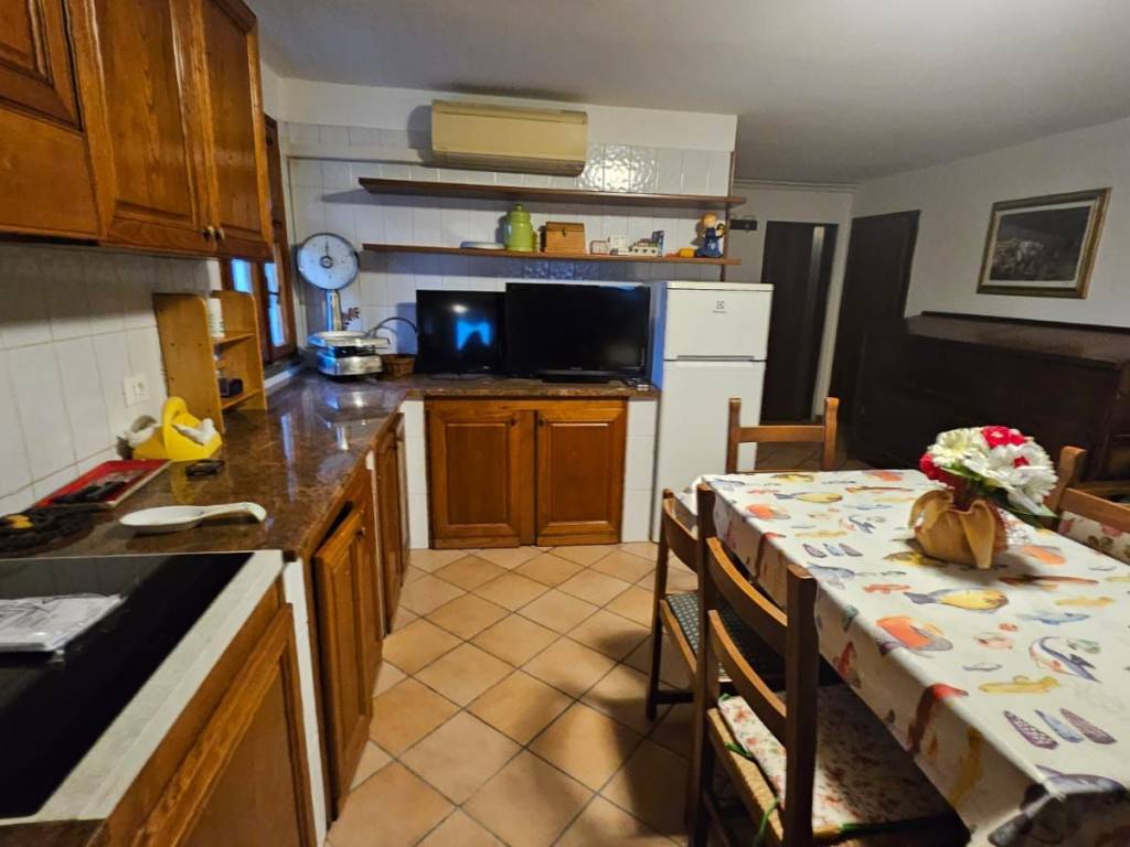 casa indipendente in affitto a Ravenna in zona Borgo Montone