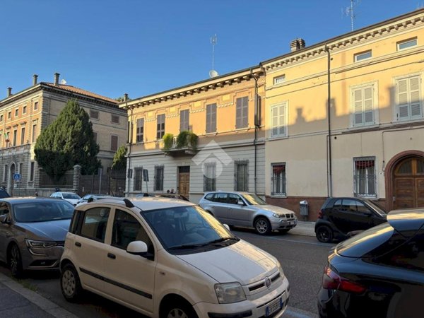 negozio in affitto a Ravenna in zona Centro Storico