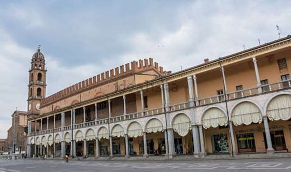 appartamento in affitto a Ravenna in zona Centro Storico