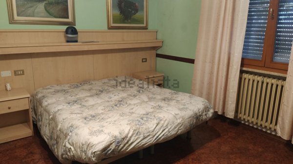 negozio in affitto a Ravenna in zona Centro Storico