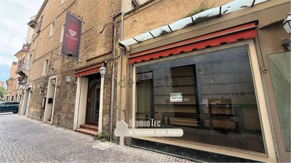 intera palazzina in affitto a Ravenna in zona Centro Storico