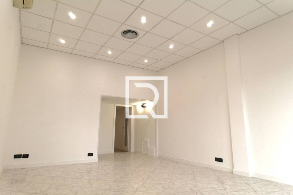 negozio in affitto a Ravenna