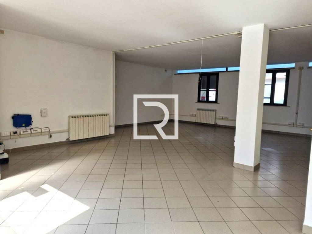 negozio in affitto a Ravenna in zona Centro Storico