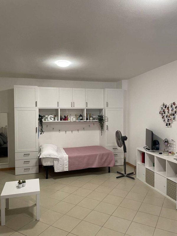 appartamento in affitto a Borghi in zona Lo Stradone