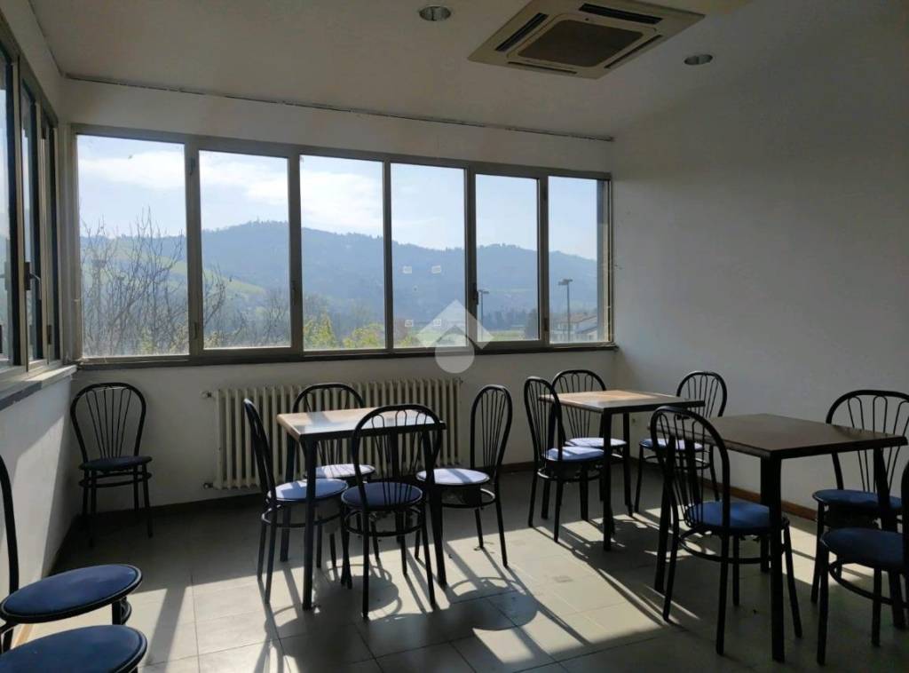 negozio in affitto a Castrocaro Terme e Terra del Sole