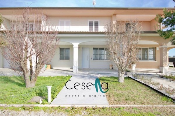 casa indipendente in affitto a Cesena in zona Villa Chiaviche