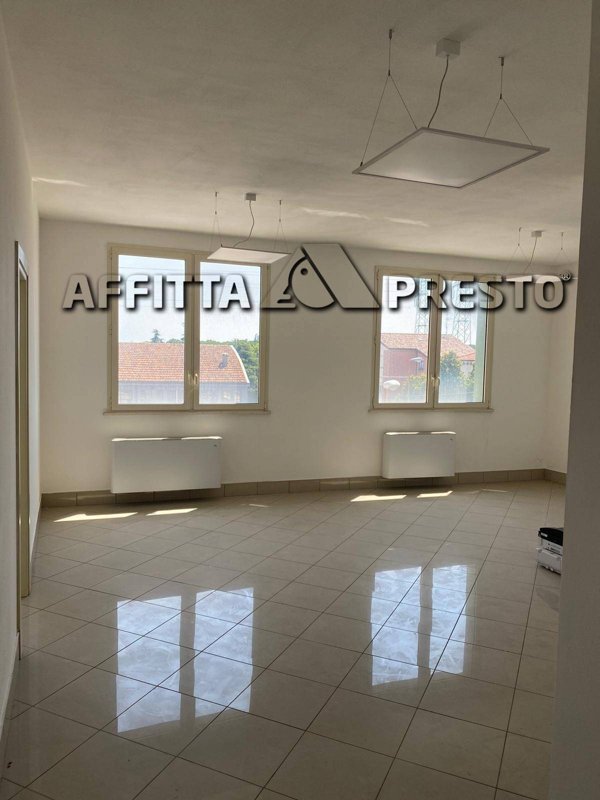 ufficio in affitto a Cesena in zona Villa Chiaviche