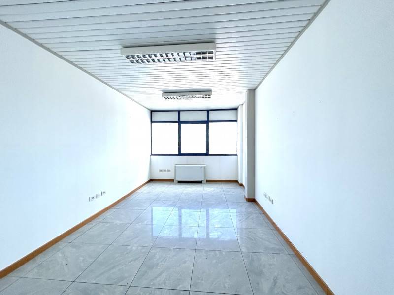 ufficio in affitto a Cesena in zona Pievesestina