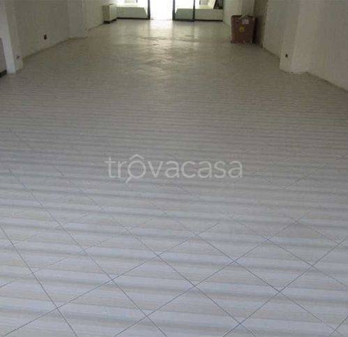 negozio in affitto a Cesena in zona Centro Storico