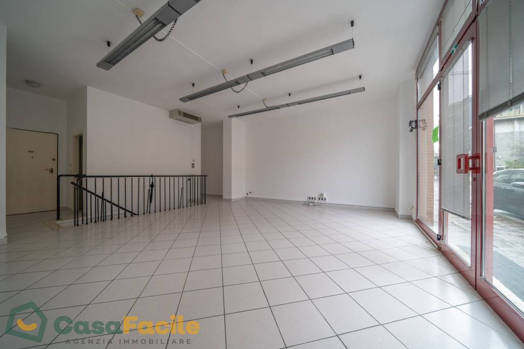 negozio in affitto a Cesena in zona Centro Storico