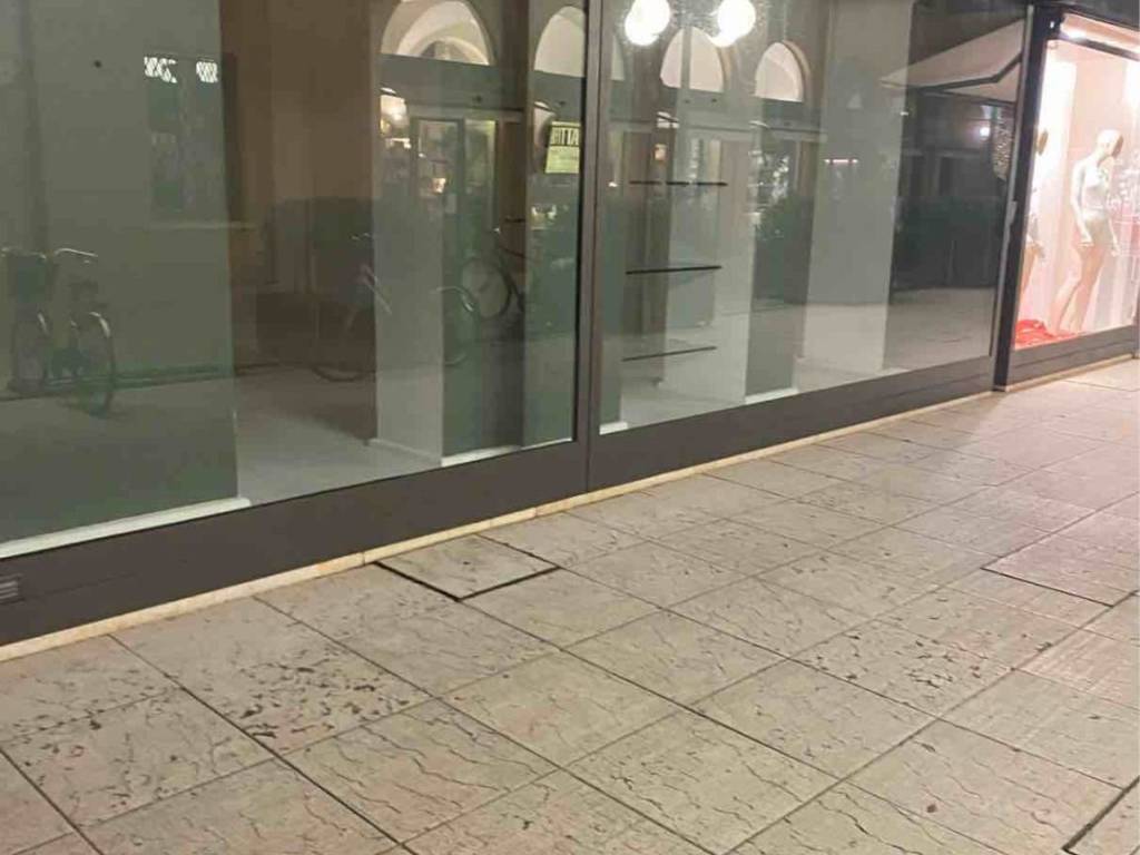 negozio in affitto a Cesena in zona Centro Storico