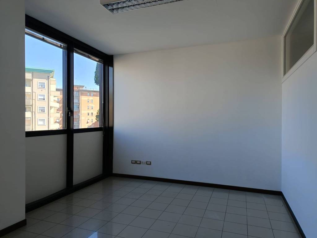 ufficio in affitto a Cesena in zona Centro Storico